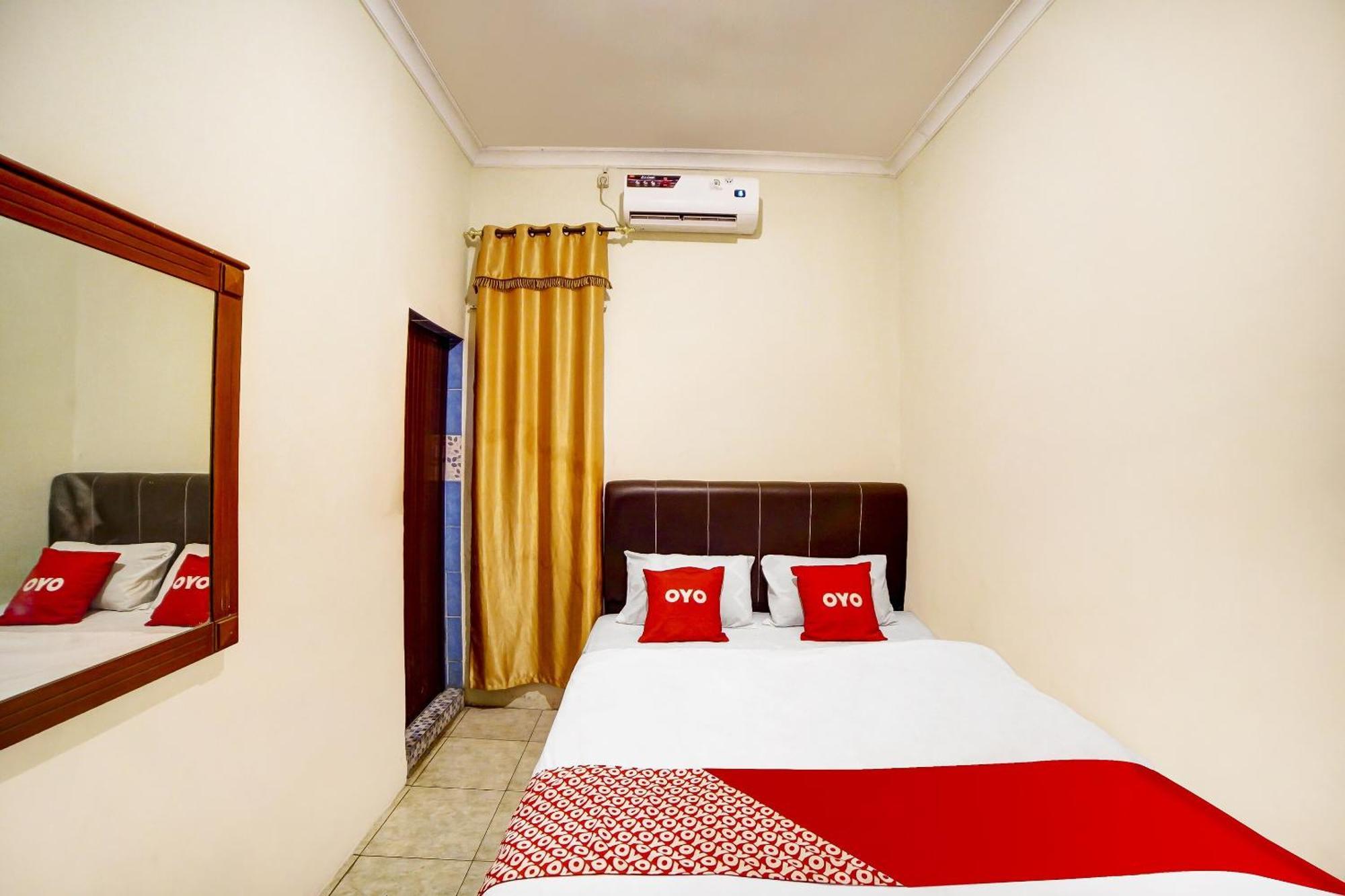 Oyo 91199 Felicia Homestay 棉兰 外观 照片