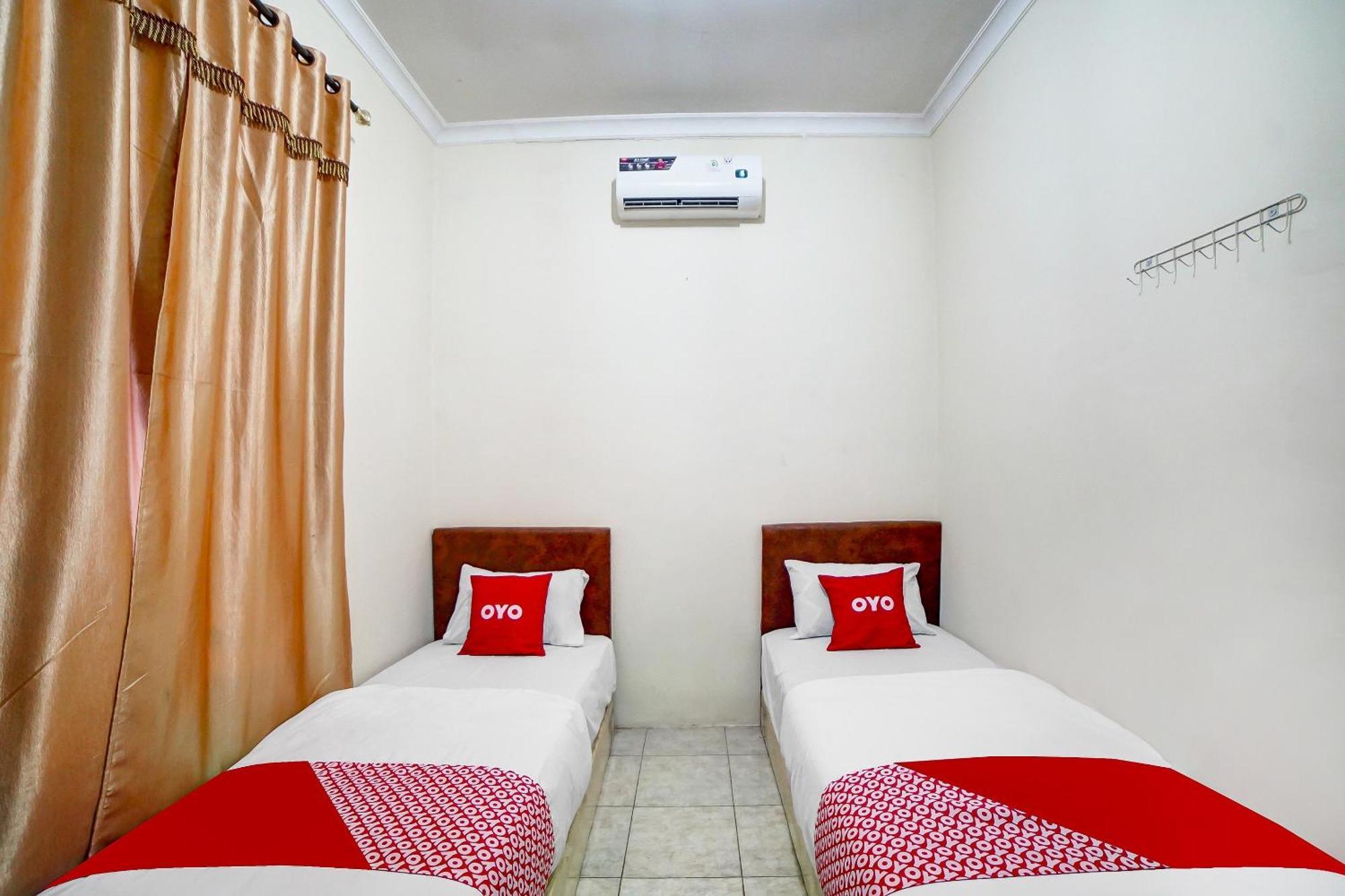 Oyo 91199 Felicia Homestay 棉兰 外观 照片